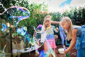 kids birthday bubble party